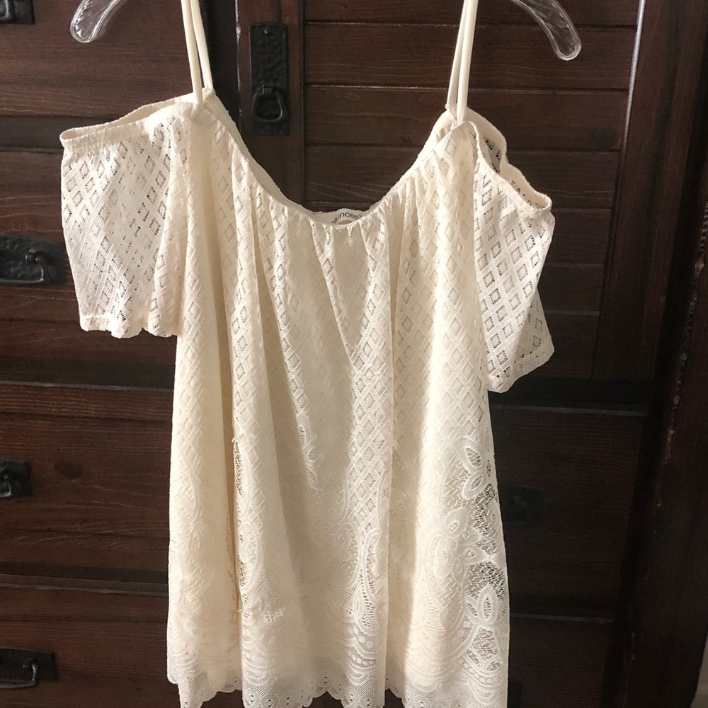 Cold Shoulder top